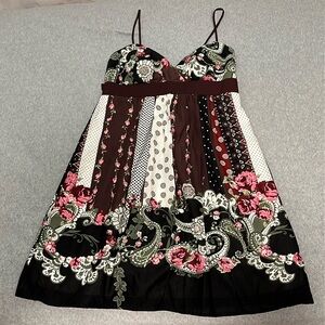 Y2K Babydoll Strap Dress Medium Sundress Summer Skater Floral Moody Easter Hoco